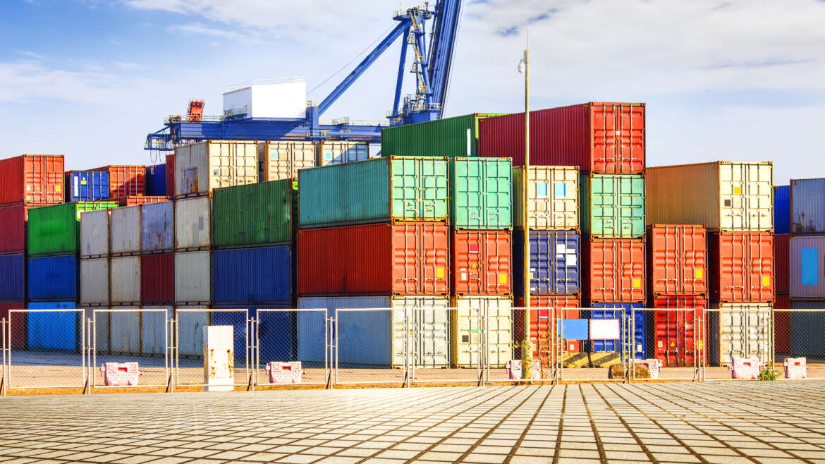 Shippers warned of chaotic start to 2025 for container shipping